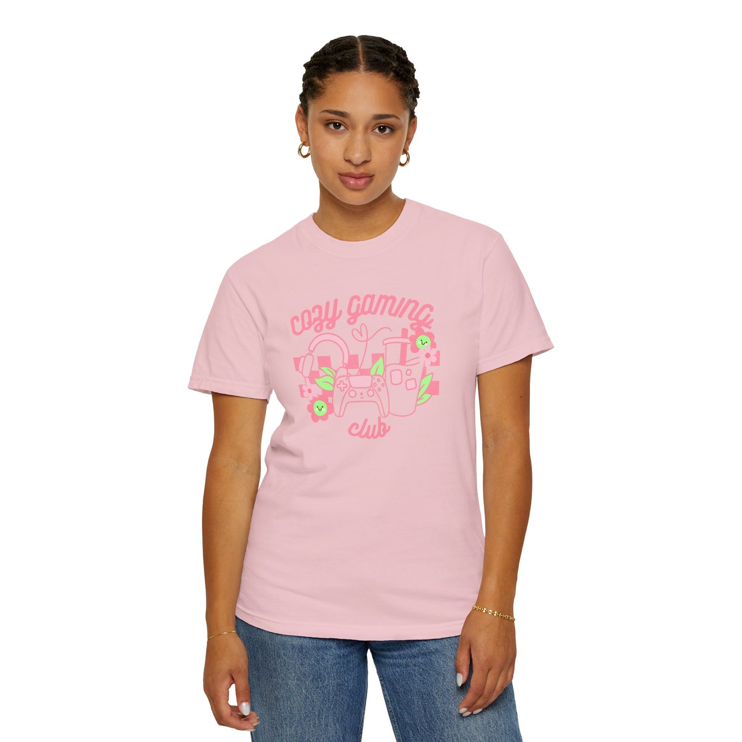 Cozy Gaming Club T-shirt - Gamer Girl Gift